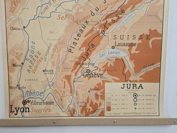 Carte de géographie carte d'école Jura et massif central