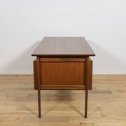 Autonomous teak desk from the 1960s, Denmark