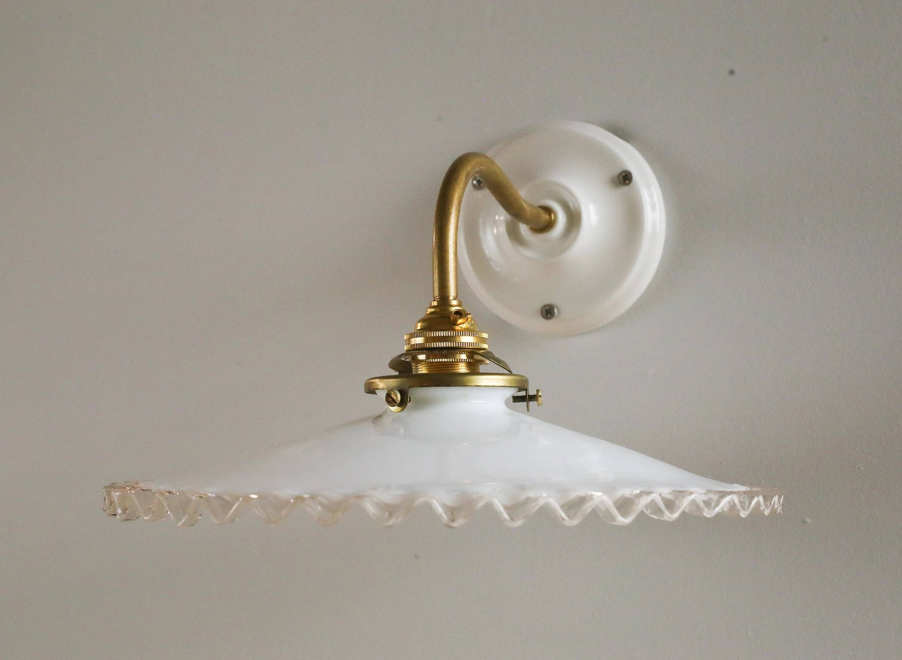 Wall light in white opaline glass, with ceramic and brass support