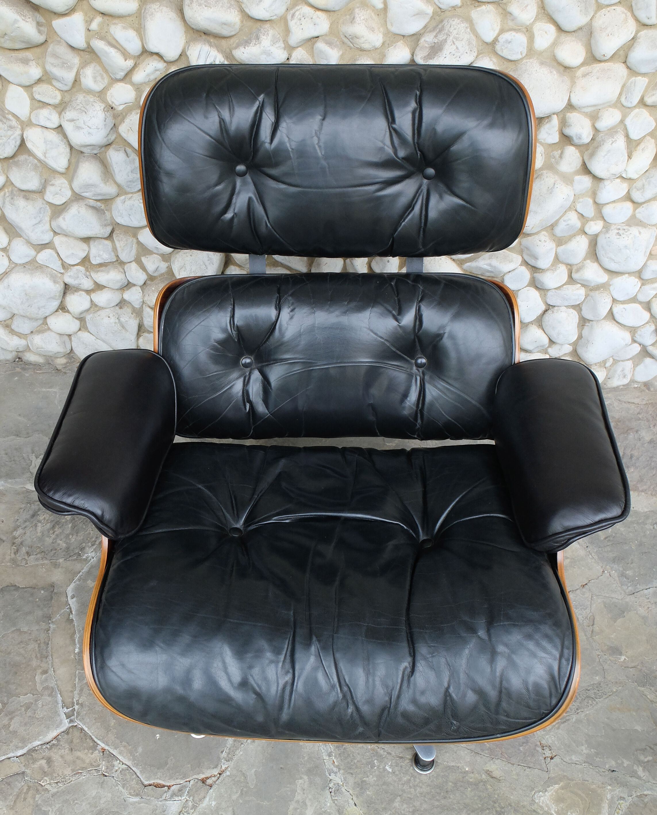 Armchair 670 & ottoman 671 by Charles & Ray Eames for Herman Miller, 1960s