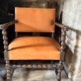 Armchair with lion head armrests