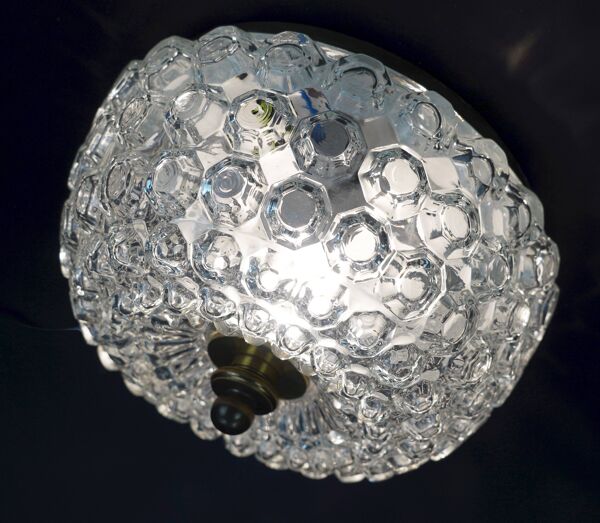 lampe de plafond en verre bulle vintage Limburg modèle A 637 encastrée années 1970