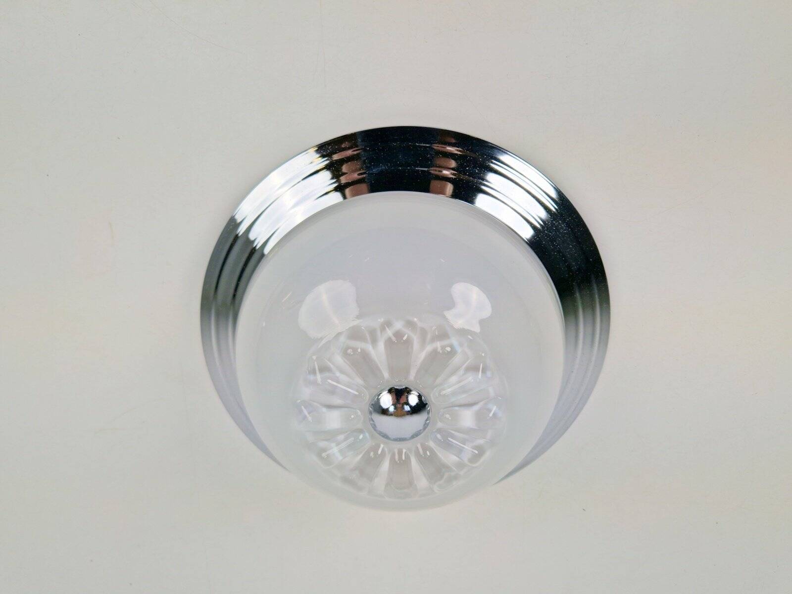Plafonnier en verre art déco chromé, Italie, 1960