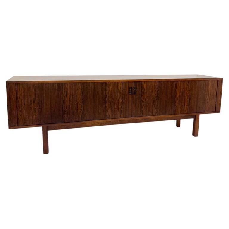 Mid-Century Modern Low Sideboard With Sliding Doors, Italy, 1960s