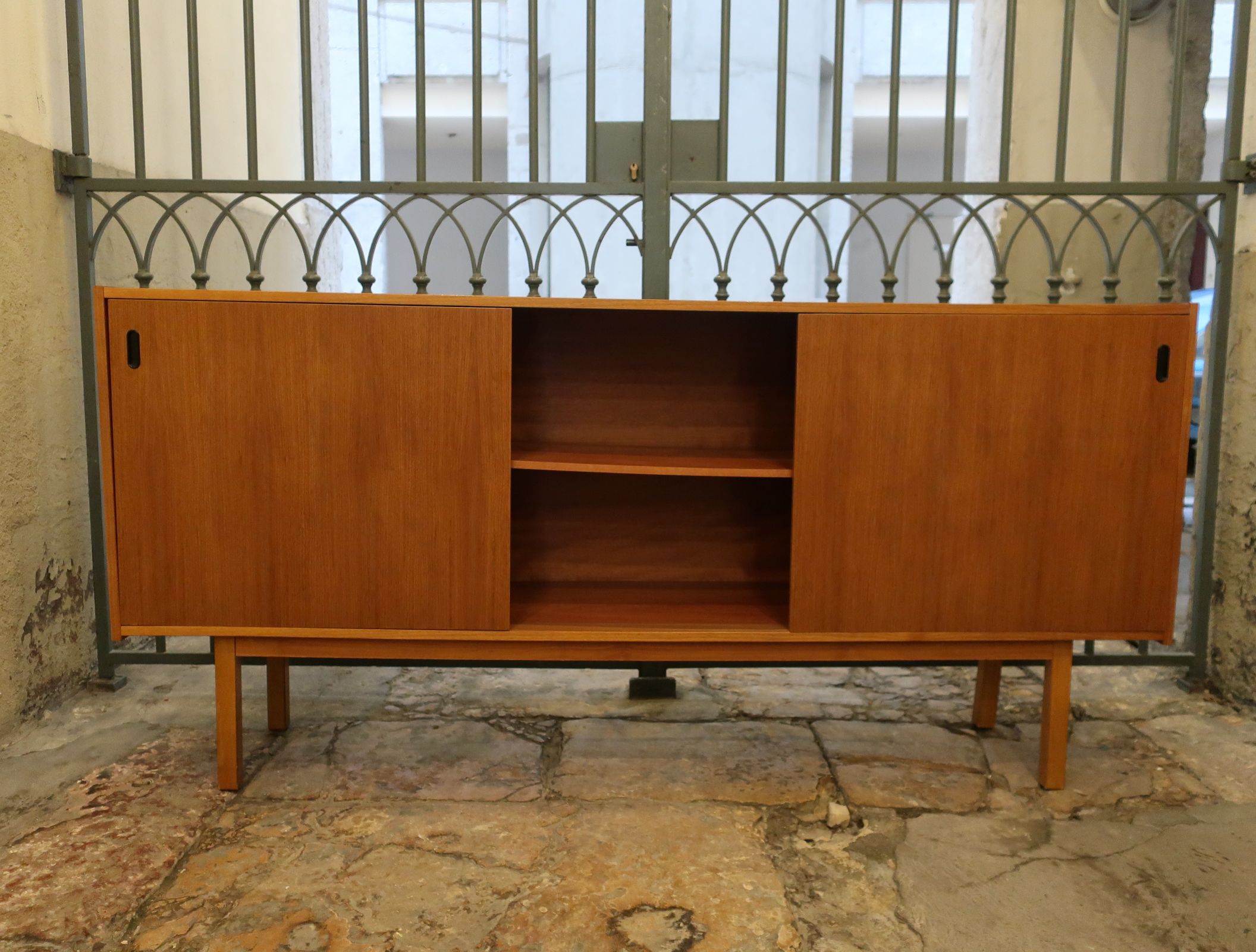 60s teak sideboard 2 sliding doors