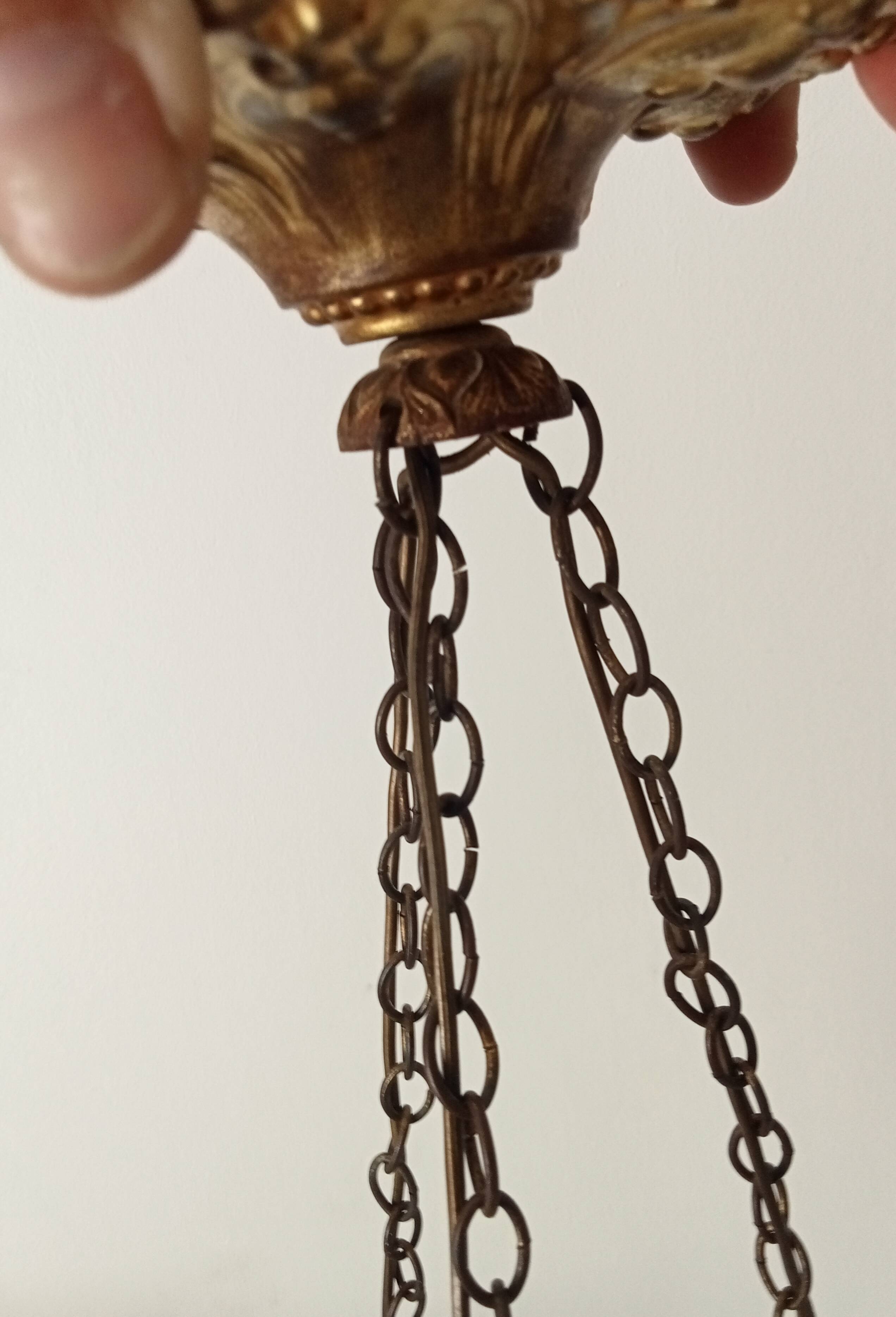 Vintage suspension light from the 1920s/1930s.