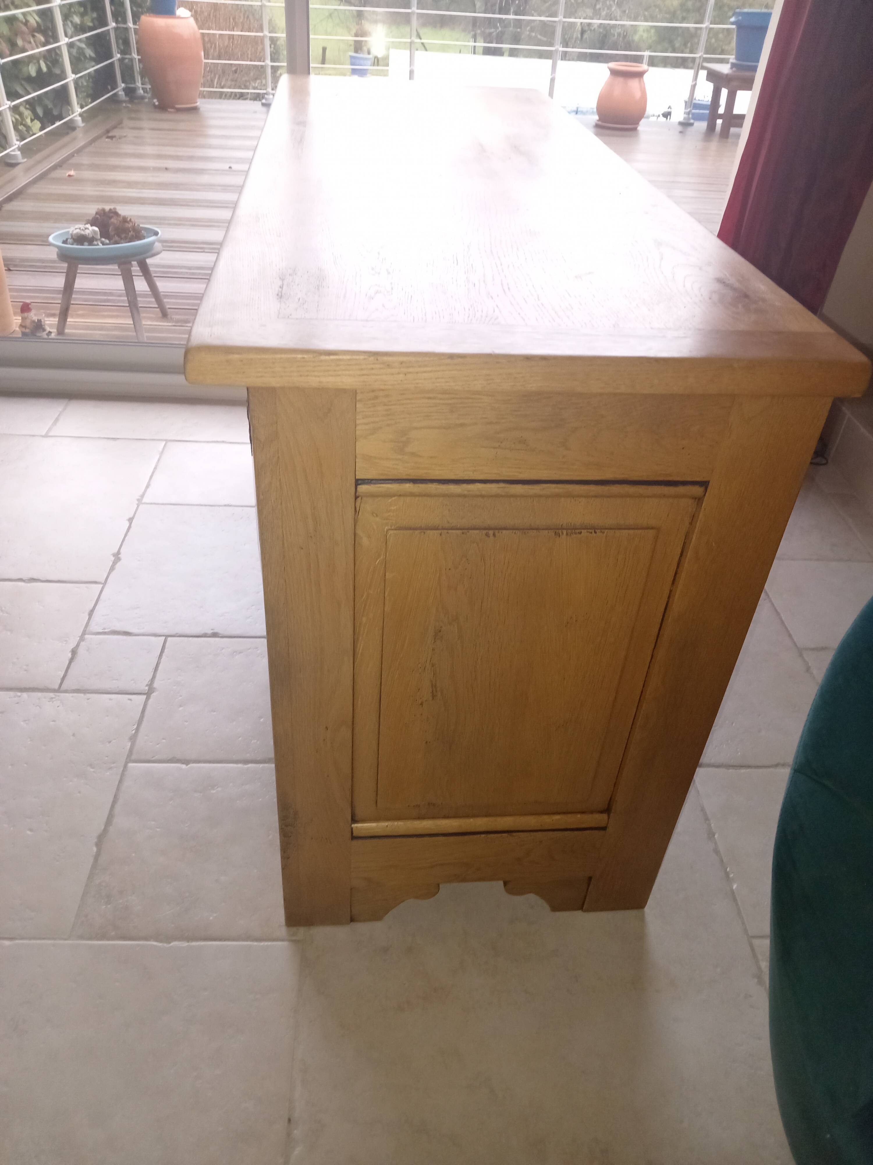 TV unit 100% solid oak