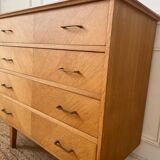 Vintage wooden chest of drawers with 4 drawers
