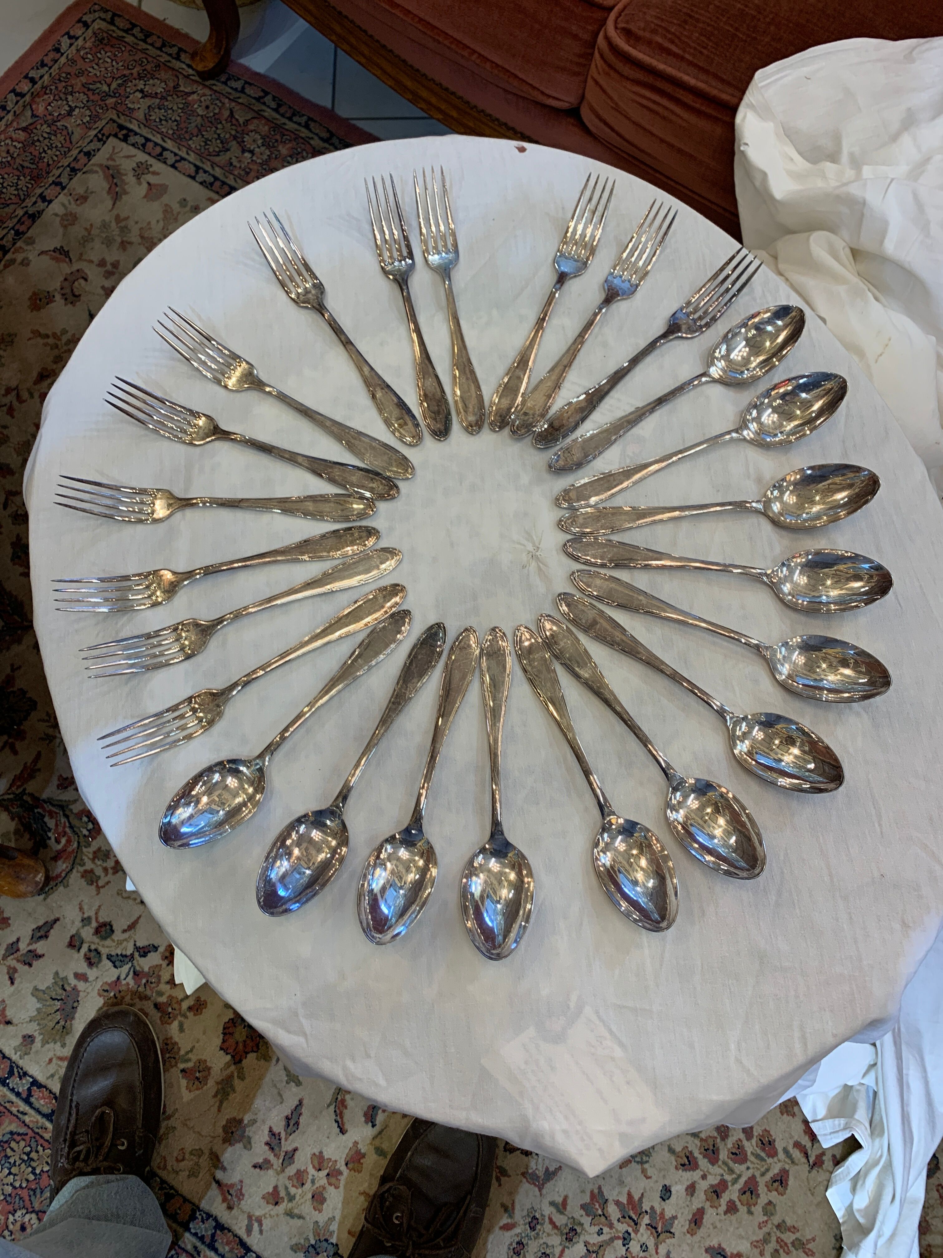 Series of 12 forks and 12 silver metal spoons