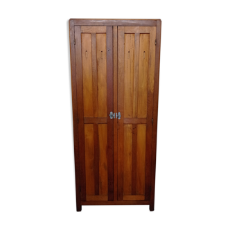 Oak cloakroom from the 40s
