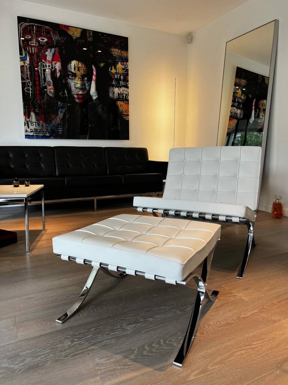 White Barcelona chair with ottoman – Knoll 2012 Edition -