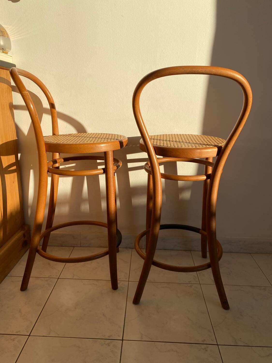 High bar chair in wickerwork