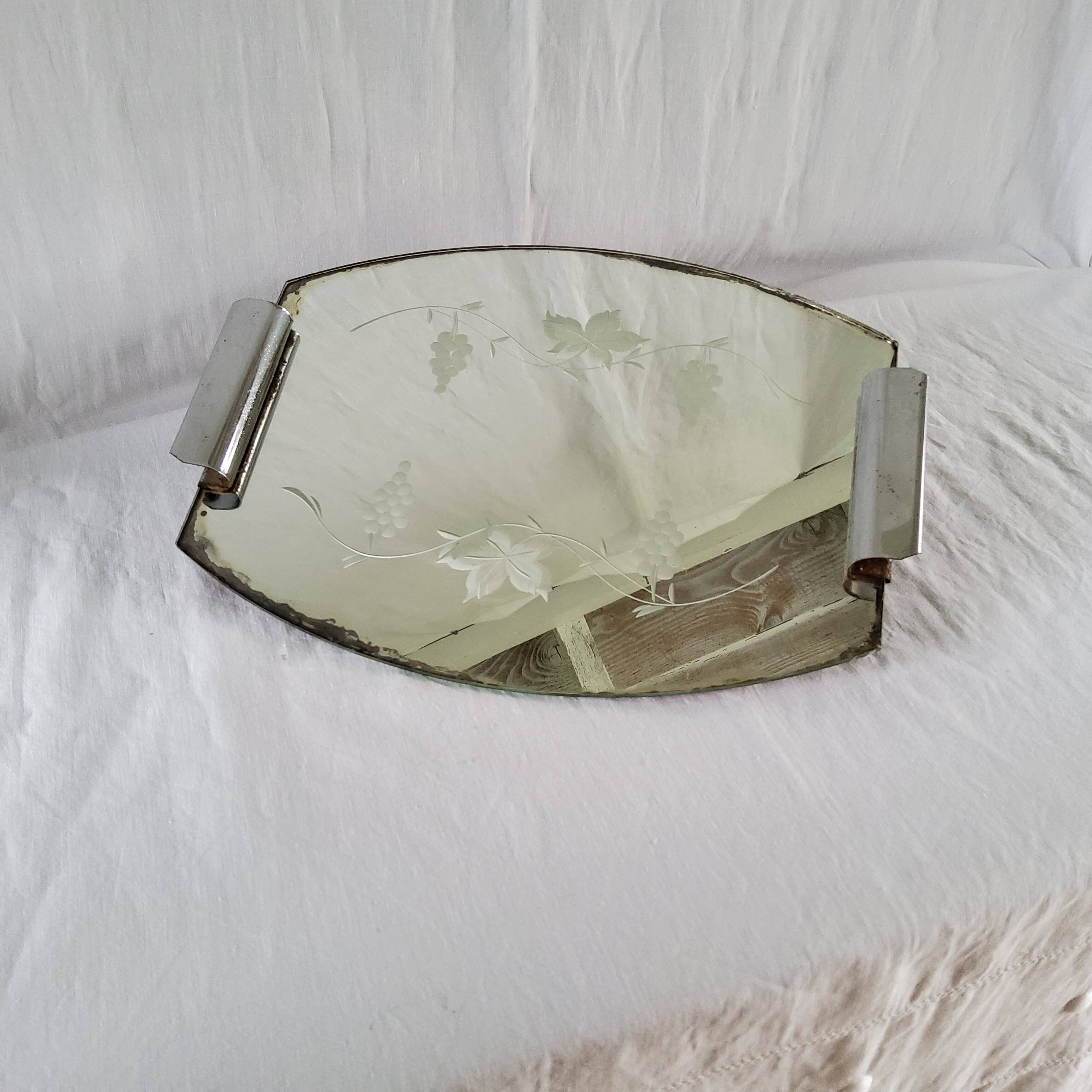 Plateau miroir gravé