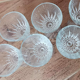 Service de 6 verres à vin ciselés