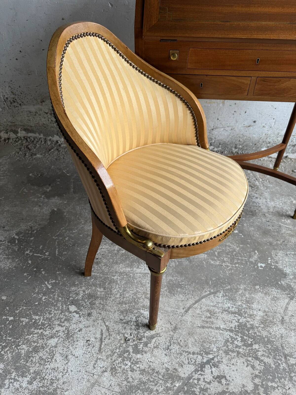 Antique writing desk by DeCoene with chair