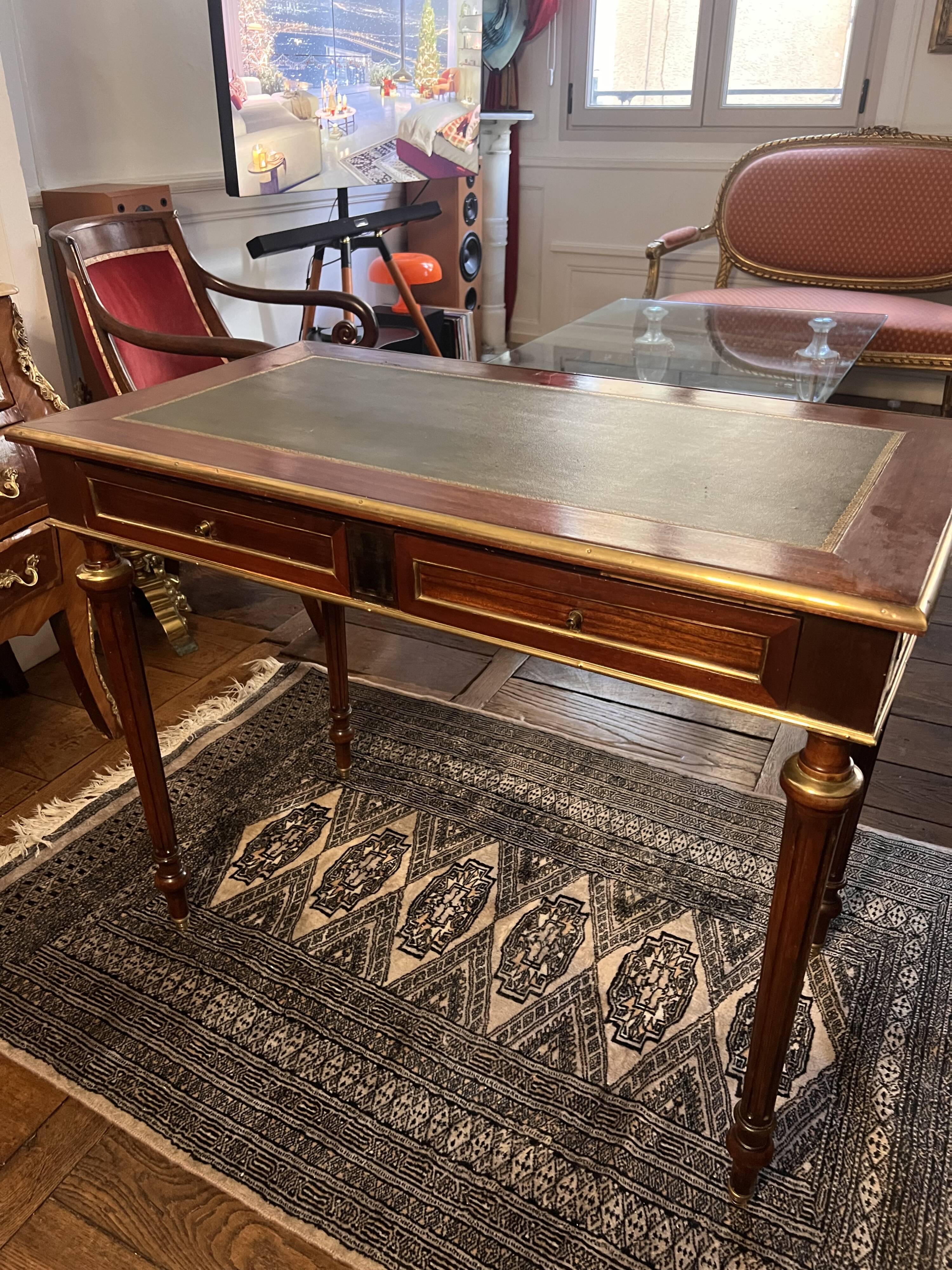 Small Louis XVI style desk - Late 19th century