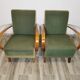 Fauteuils par Jindřich Halabala