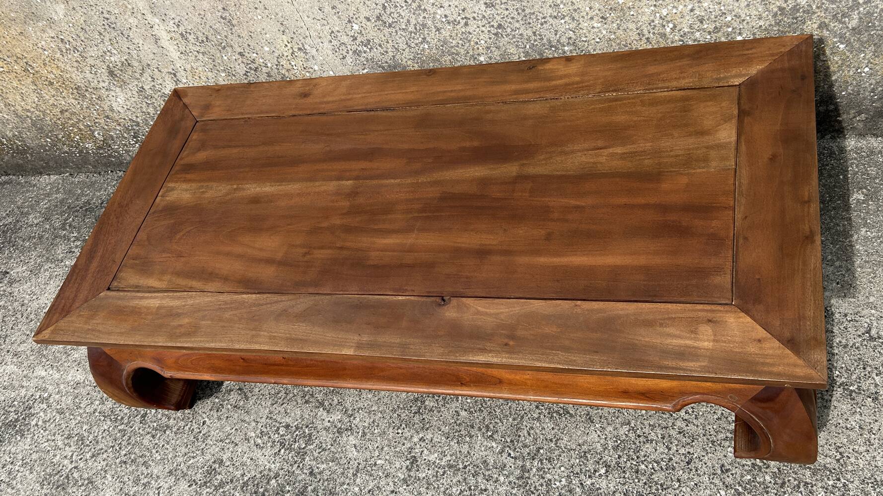 Large solid teak opium coffee table, elephant legs