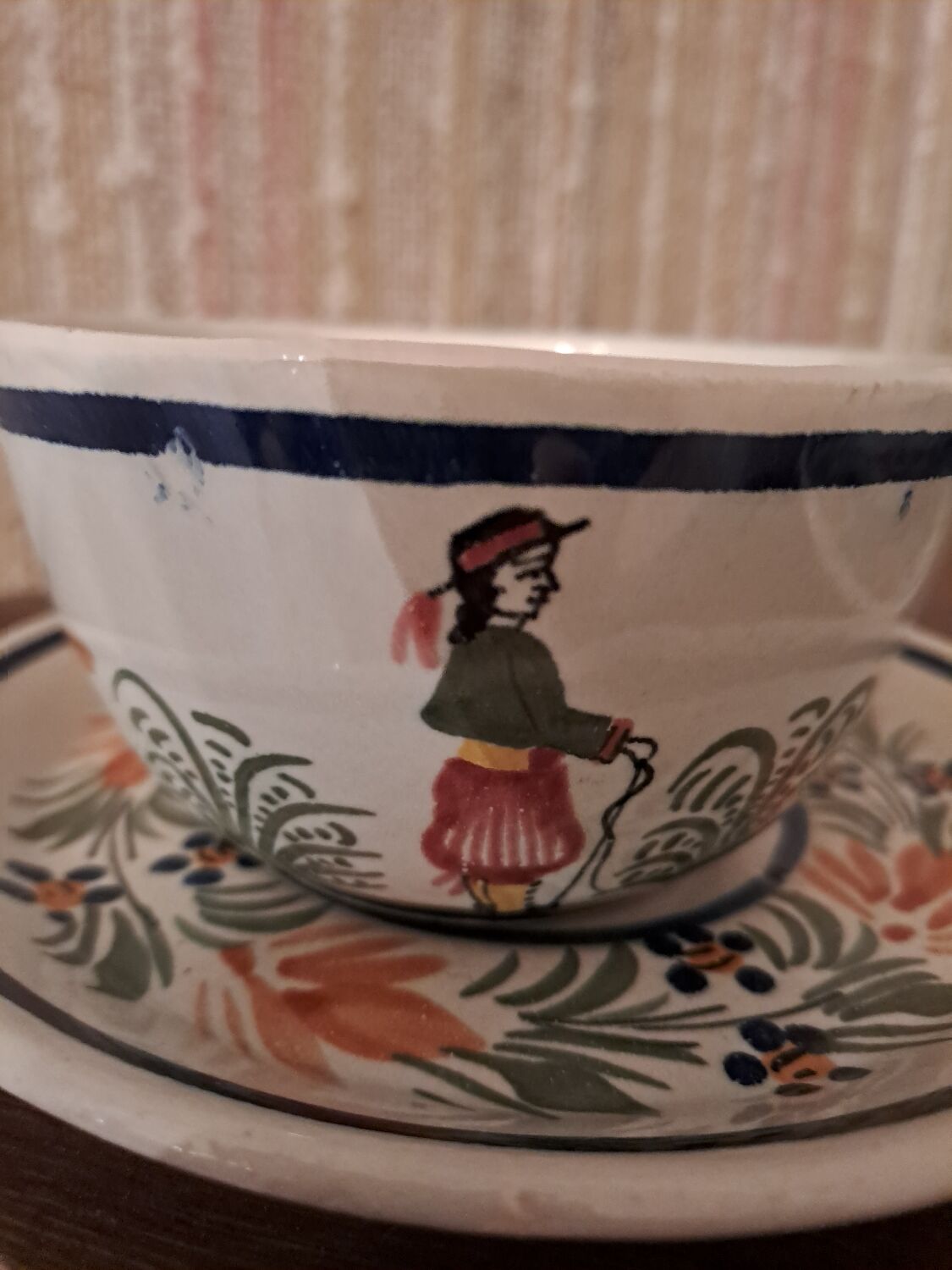 Henriot coffee cup suite