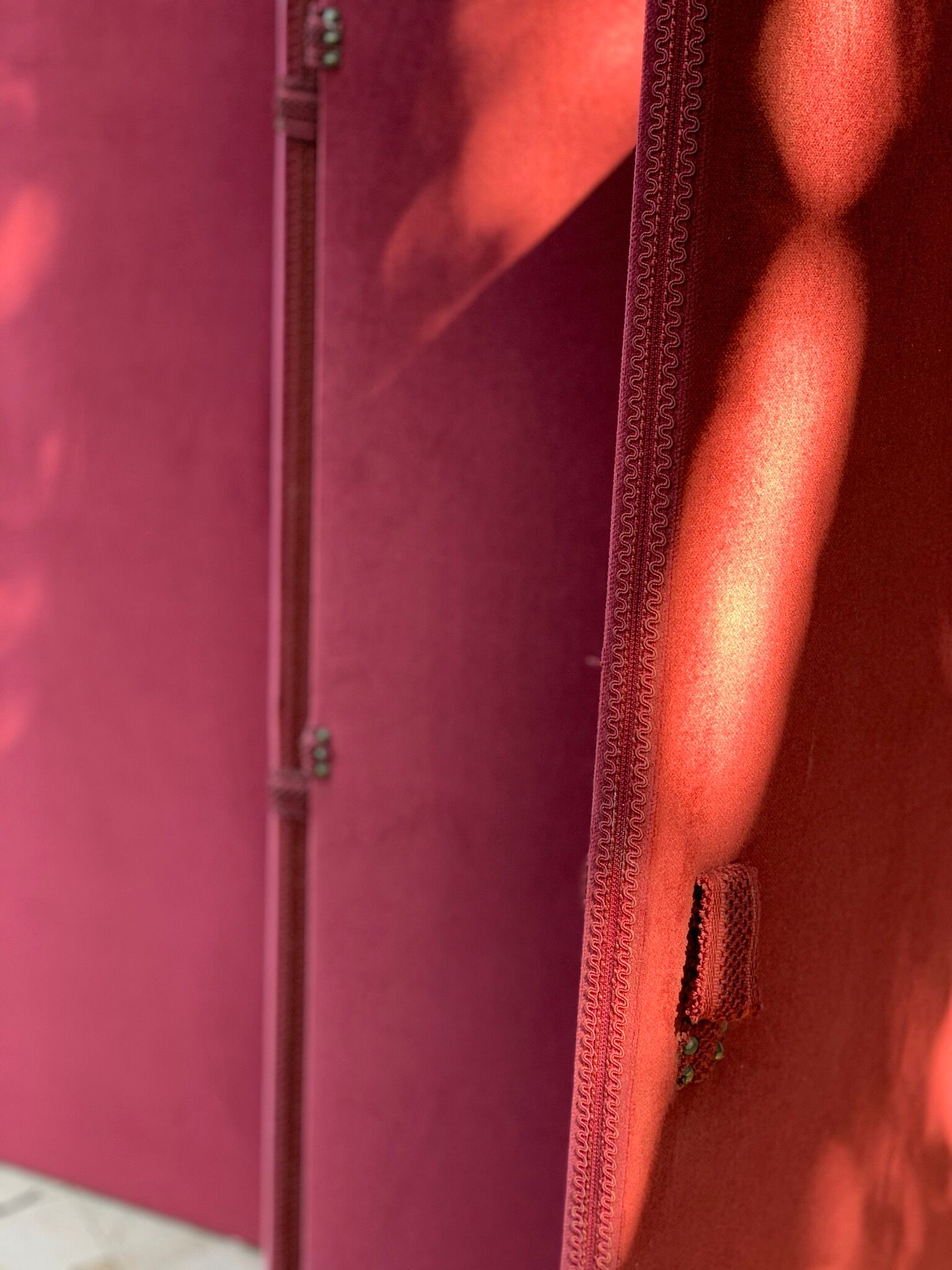 Old wooden screen covered with velvet 4 sheets