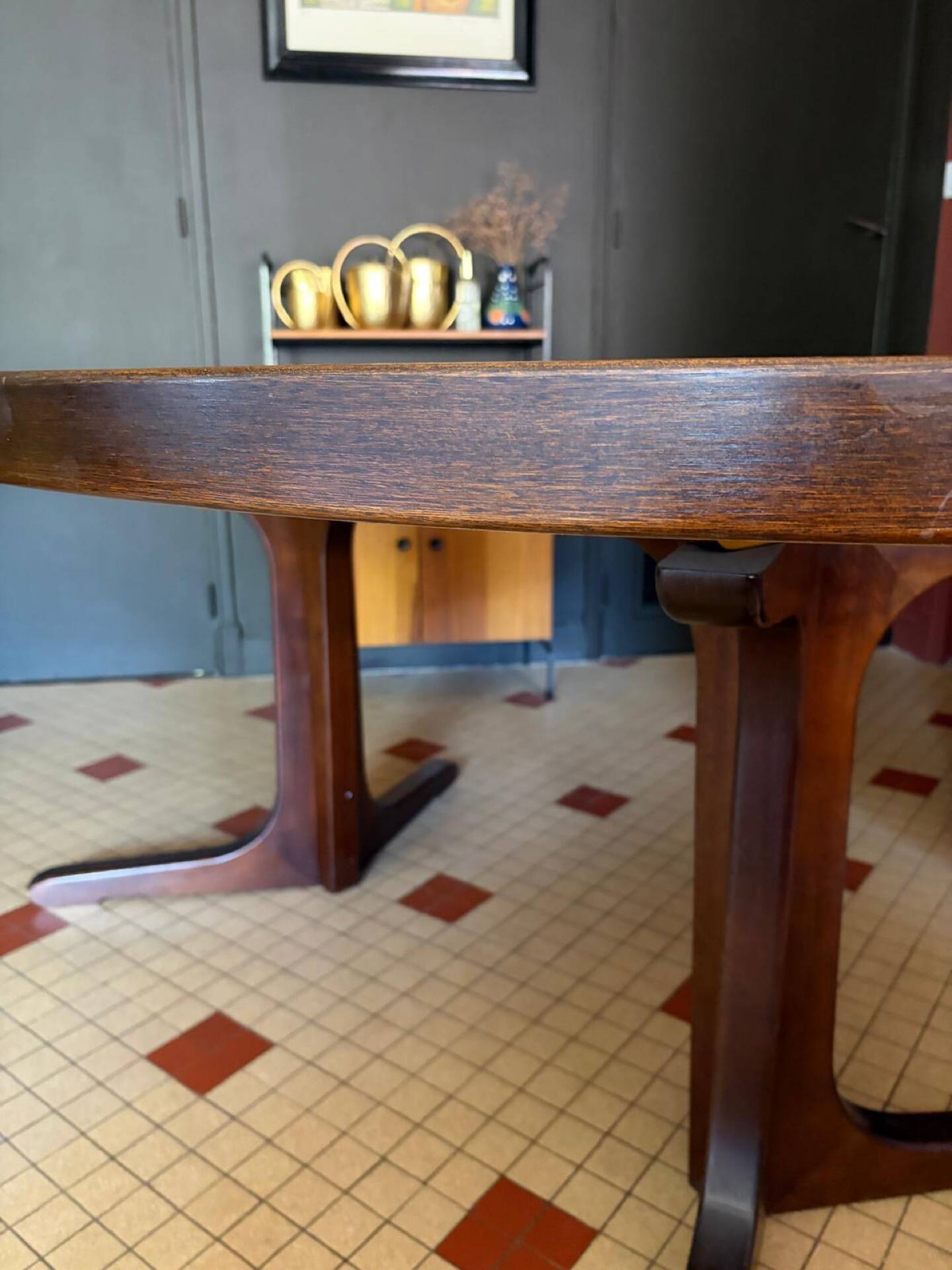 Baumann table with two extensions