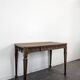 Table à écrire néogothique en noyer à frise d'arcatures