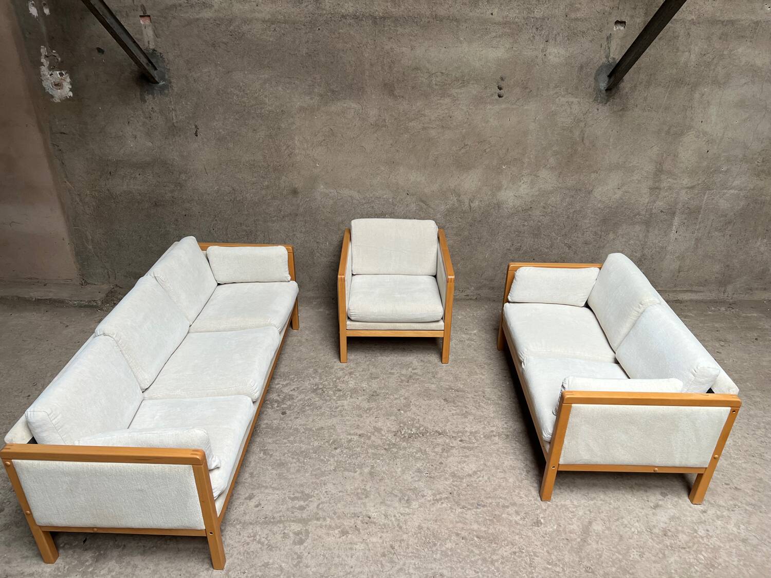 Designer coffee table armchair sofa set 1980