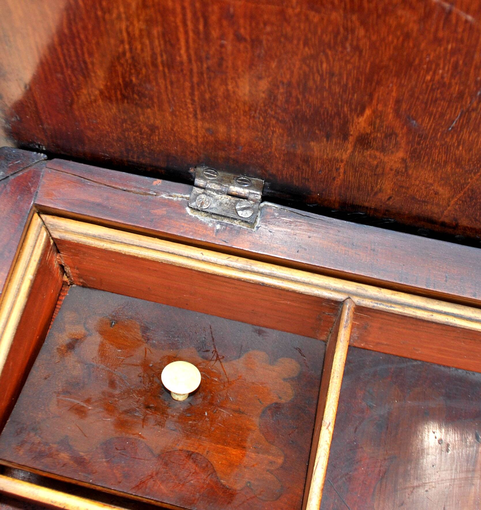 Napoleon III wooden compartment work cabinet Jewelry box
