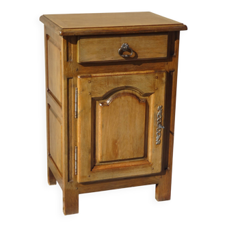Rustic jam cupboard made of solid oak