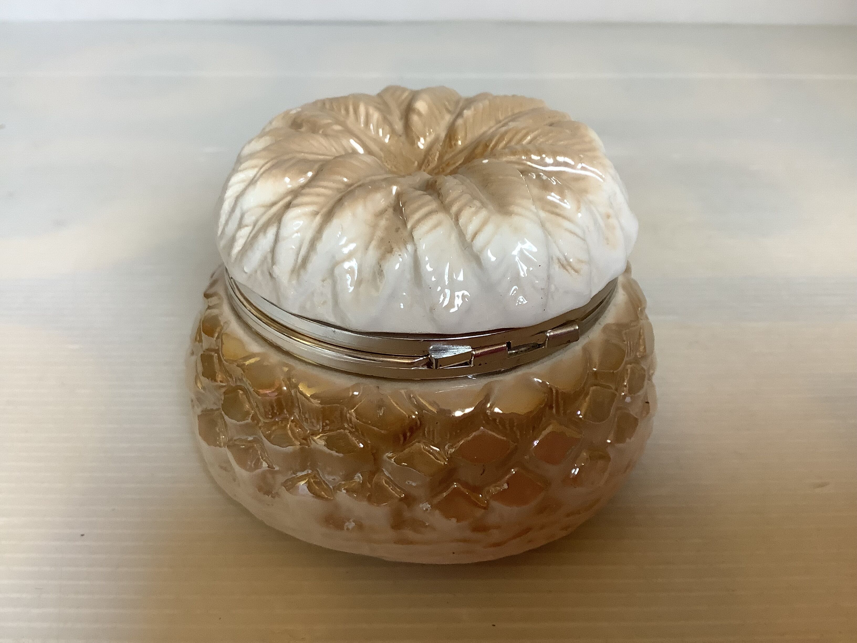 Pineapple iridescent ring holder box Italy