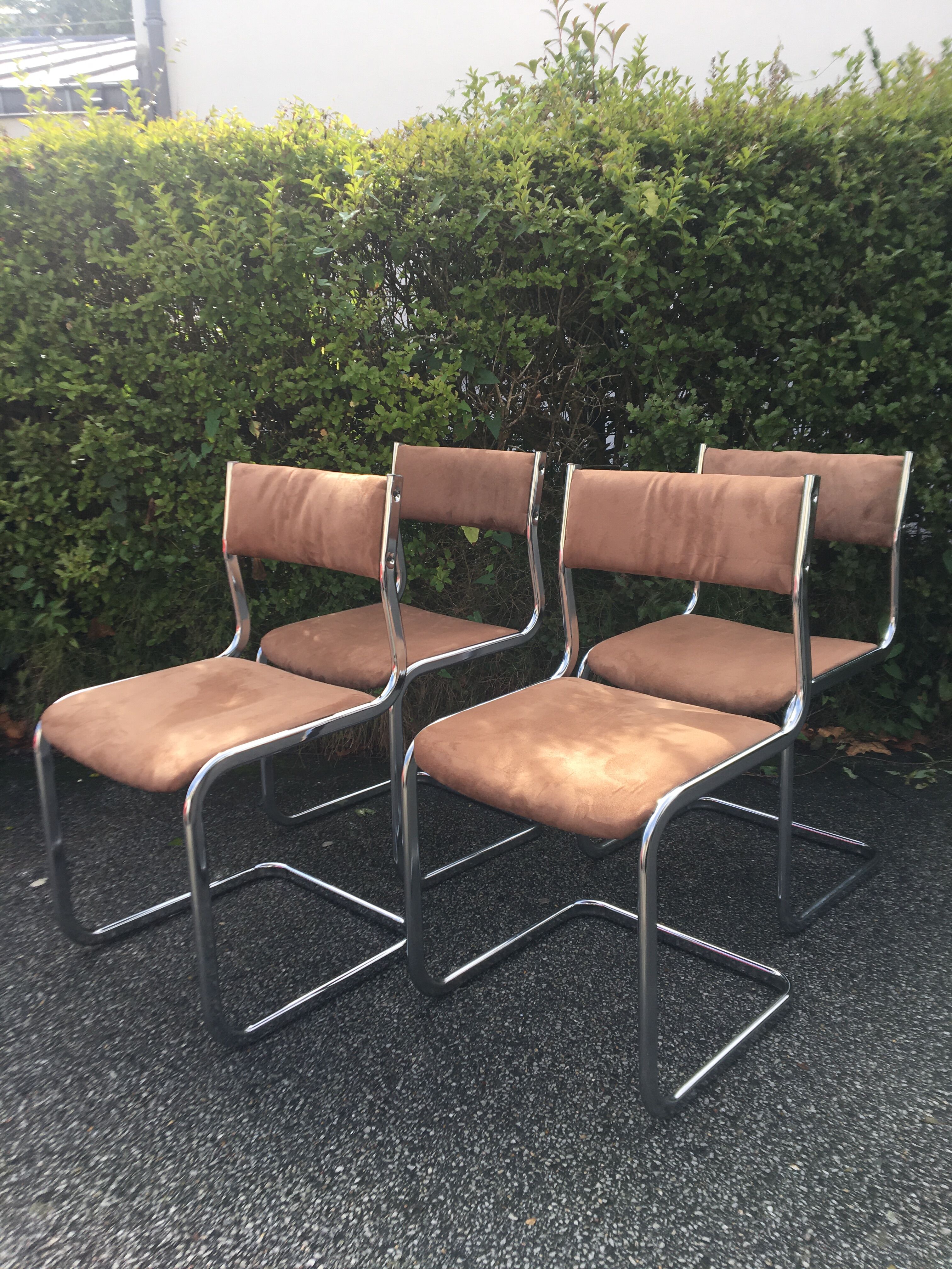 4  chrome steel chairs velvet tobacco 1970