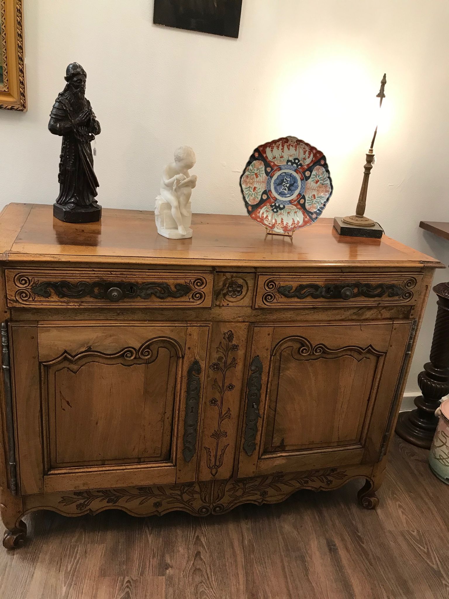 Former Louis XV cherry buffet says 2 doors era at the very beginning of the 19th century