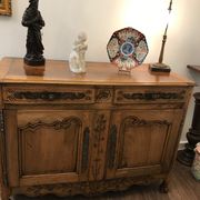 Former Louis XV cherry buffet says 2 doors era at the very beginning of the 19th century