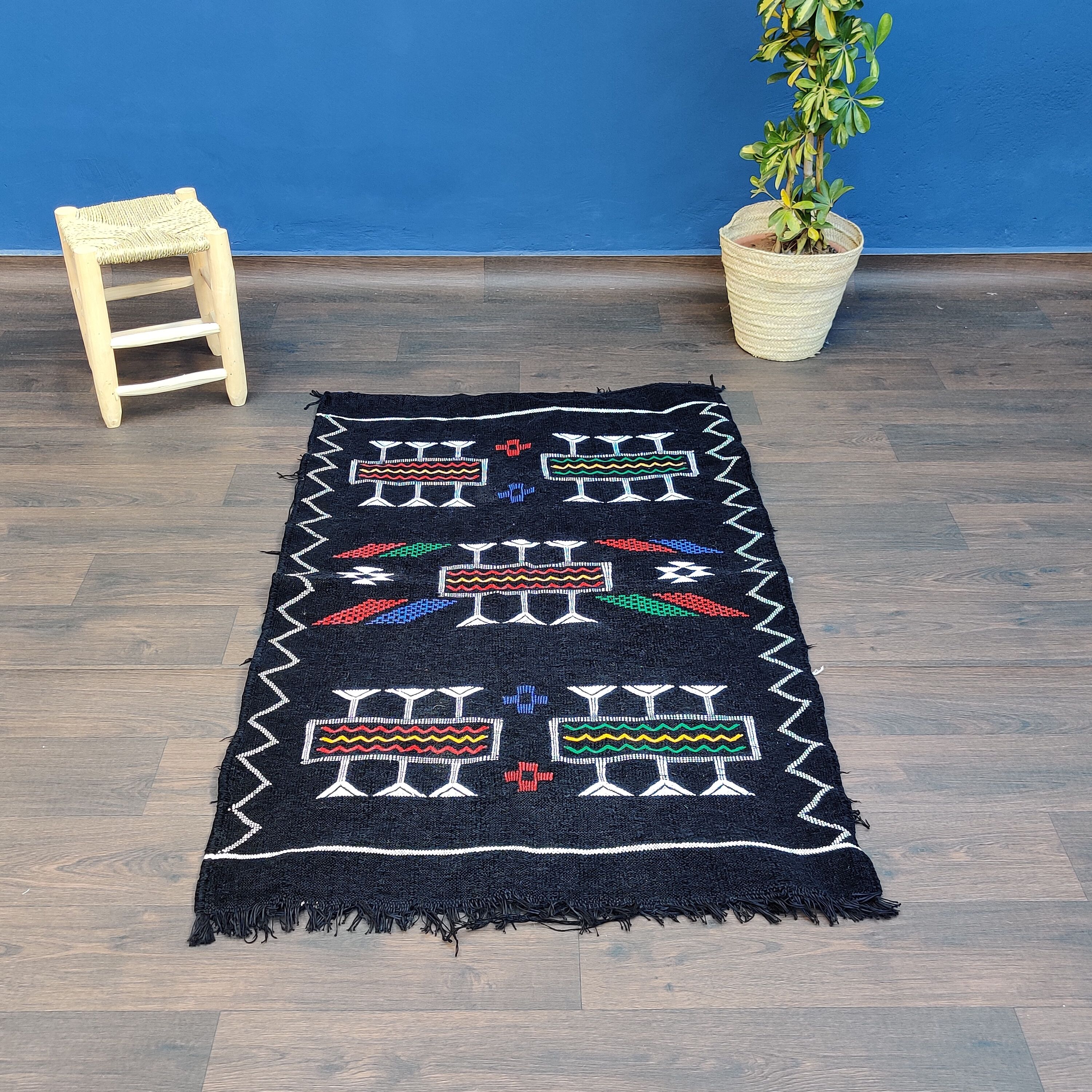 Moroccan berber carpet handmade ethnic black 94x150 cm