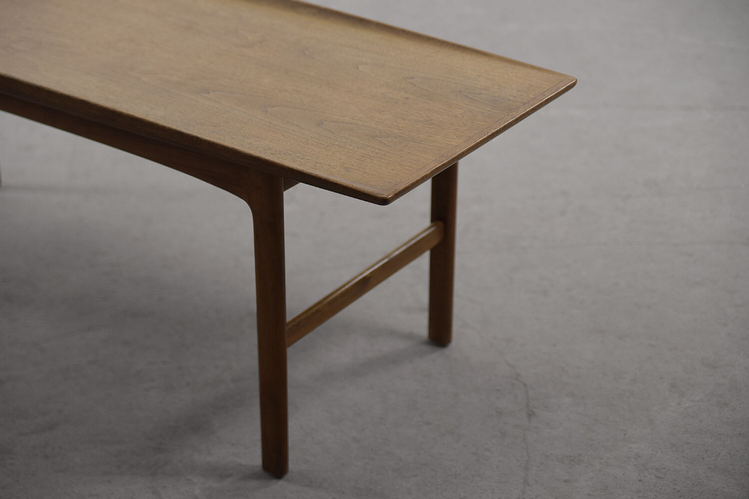 Table basse scandinave en teck, années 50