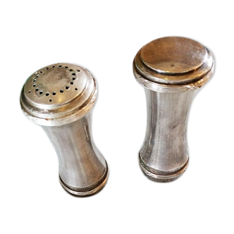 Silver pepper shaker set