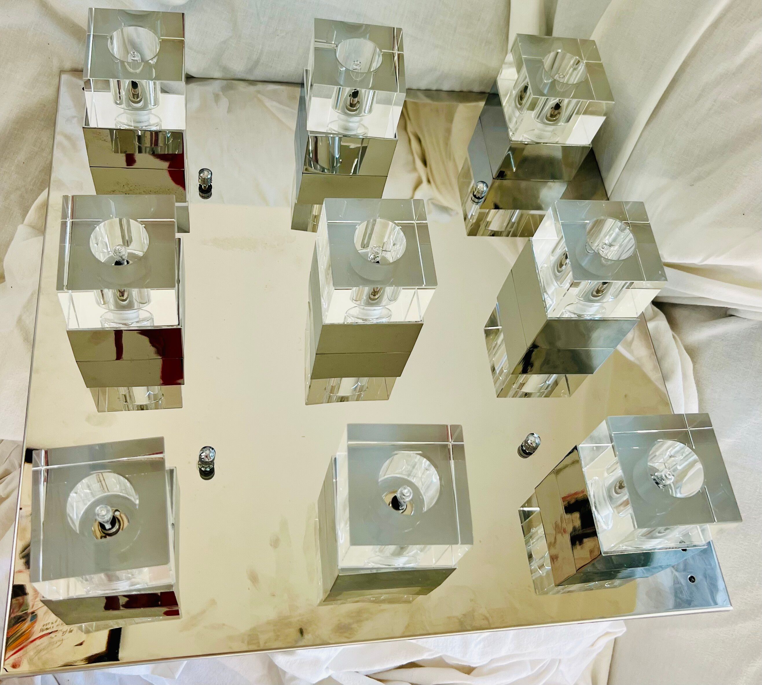 Vintage luminaire – 9 cubes Lucite & Chrome – 1970s – Market Set S