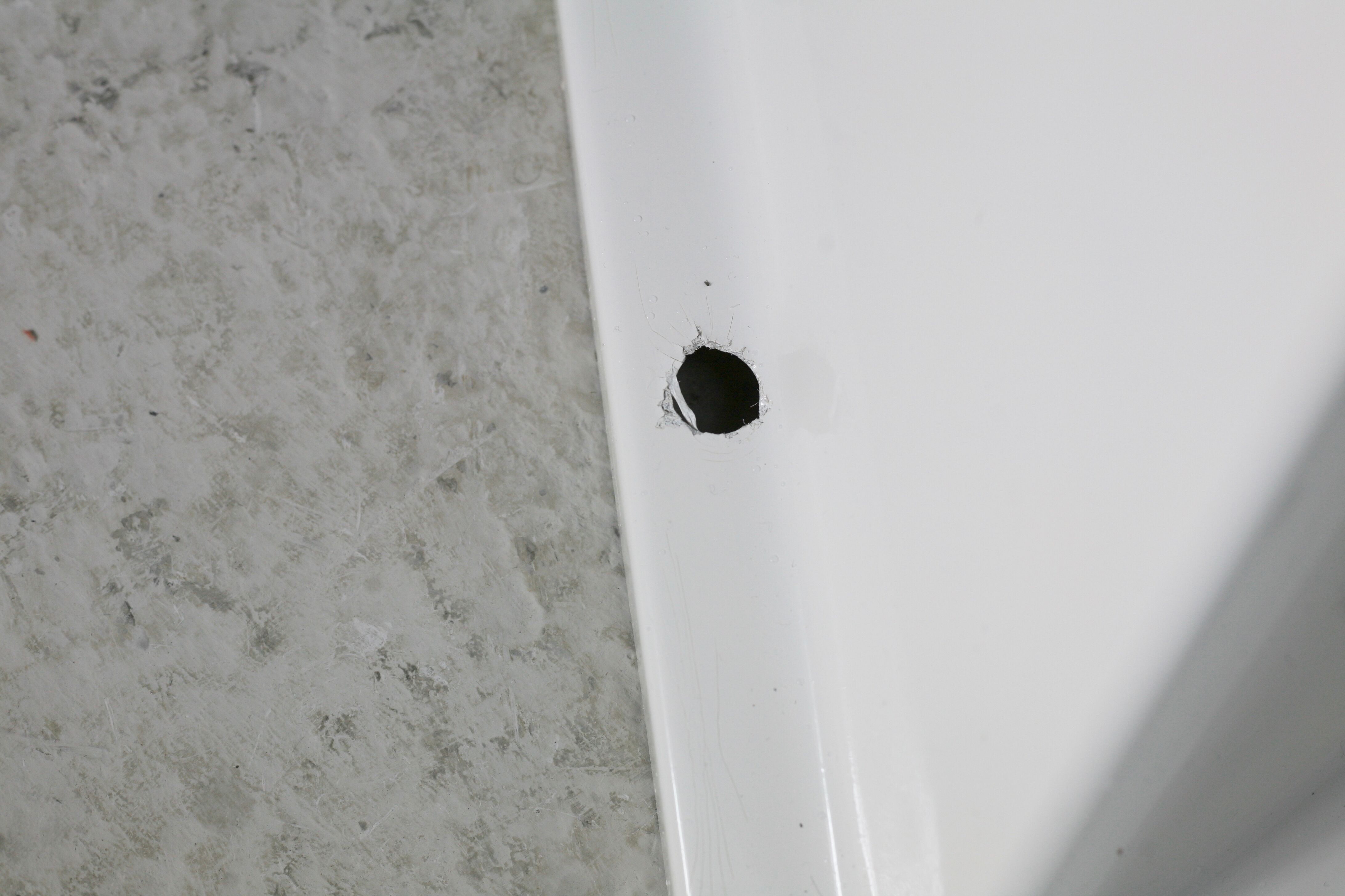 Fiberglass circa 1970. 6 tetrahedron-shaped elements. France.