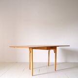 Vintage dining table with wings