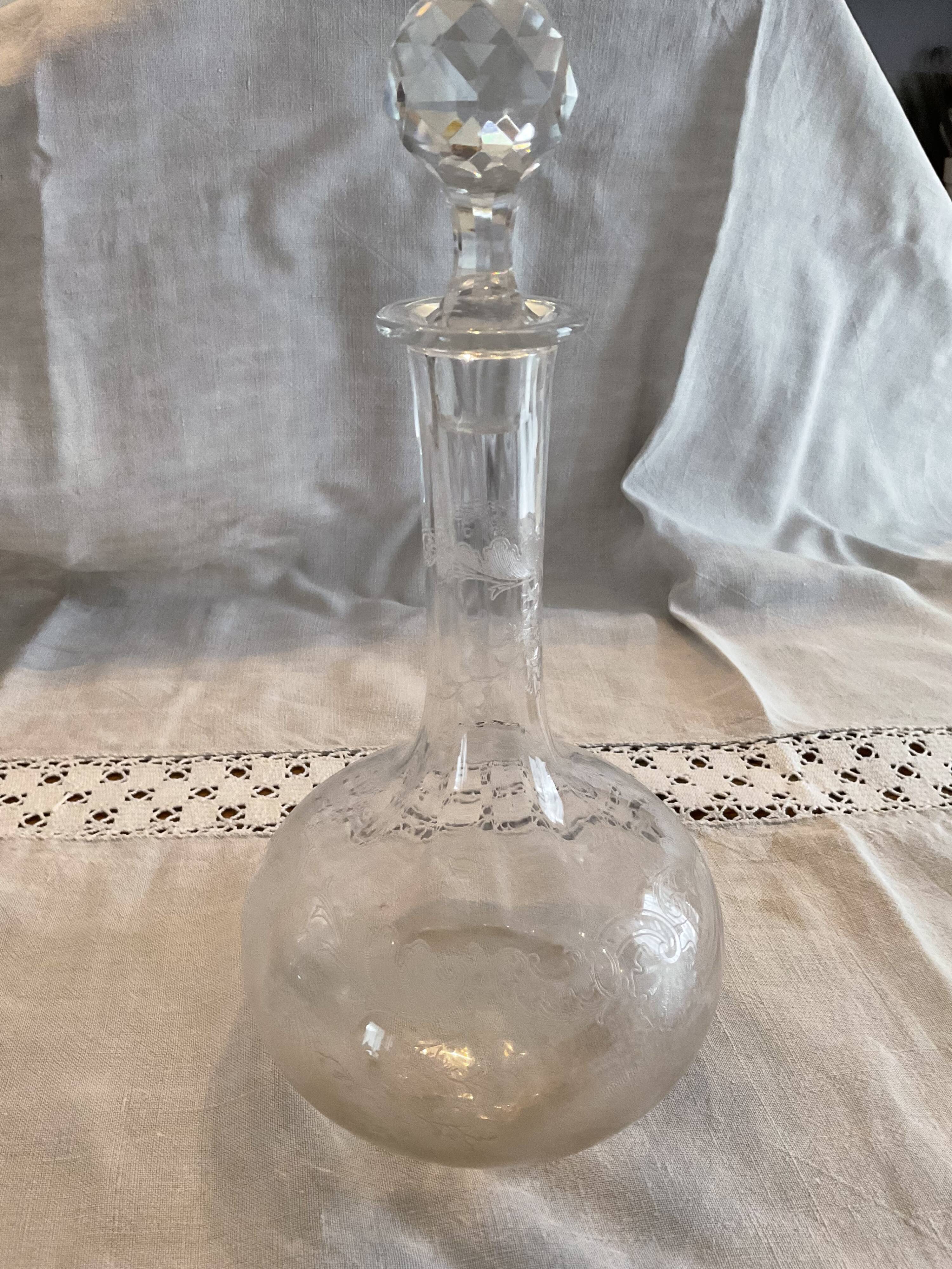 Carafe, Cristal saint louis, model Massenet with Venetian ratings