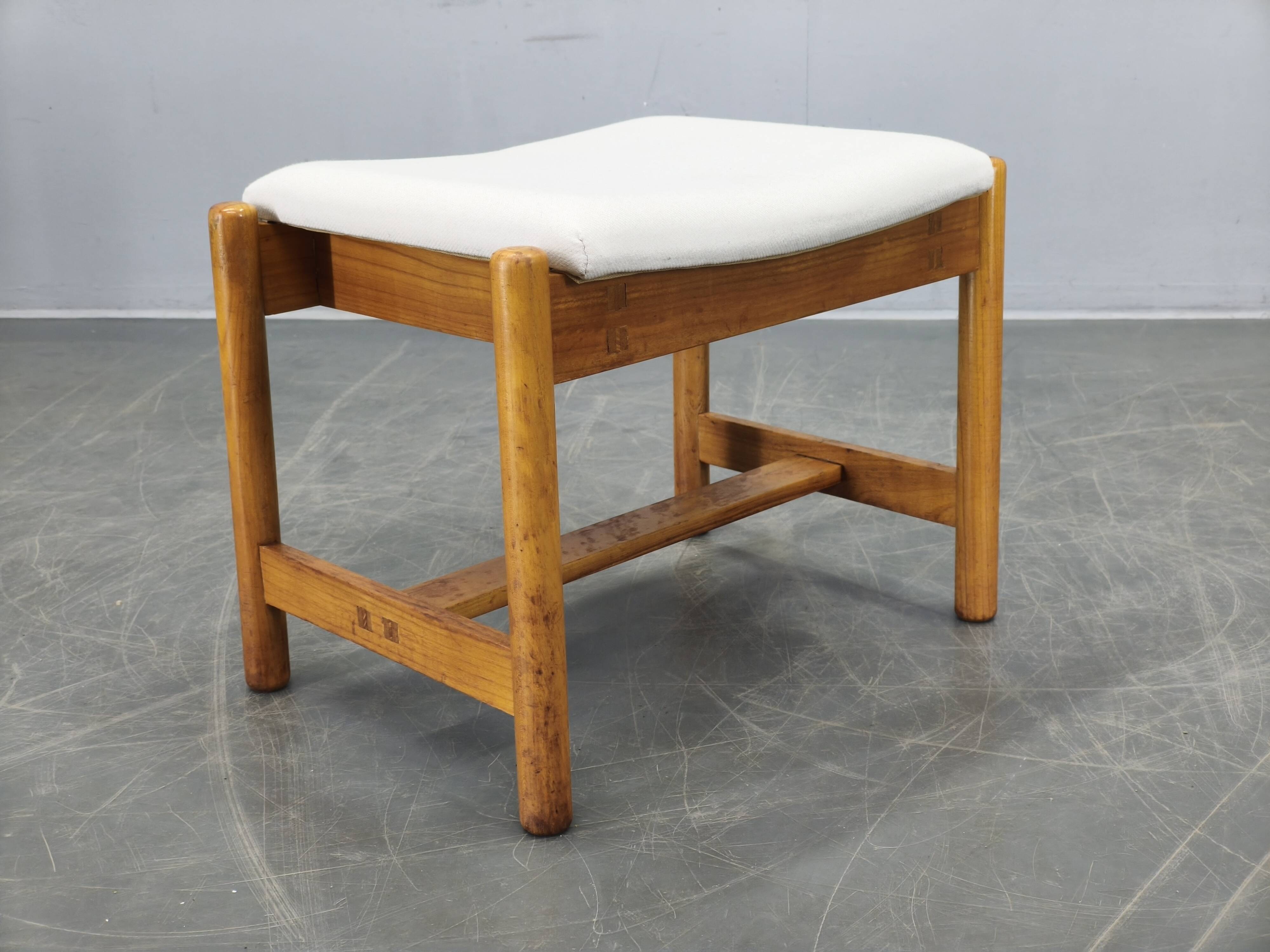 Alan fuchs stool for uluv, czechoslovakia 1960s