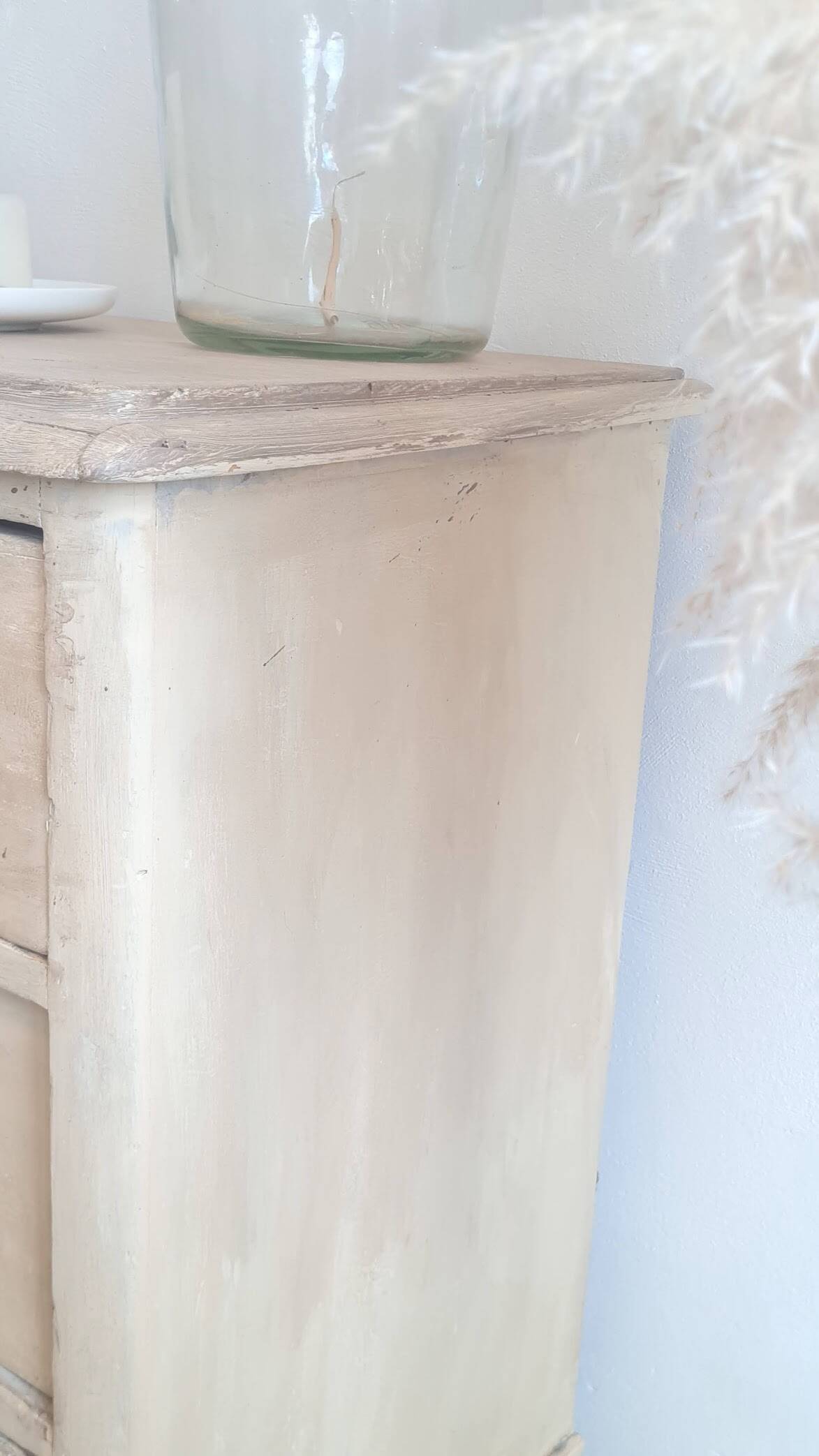 Commode ancienne de style anglais