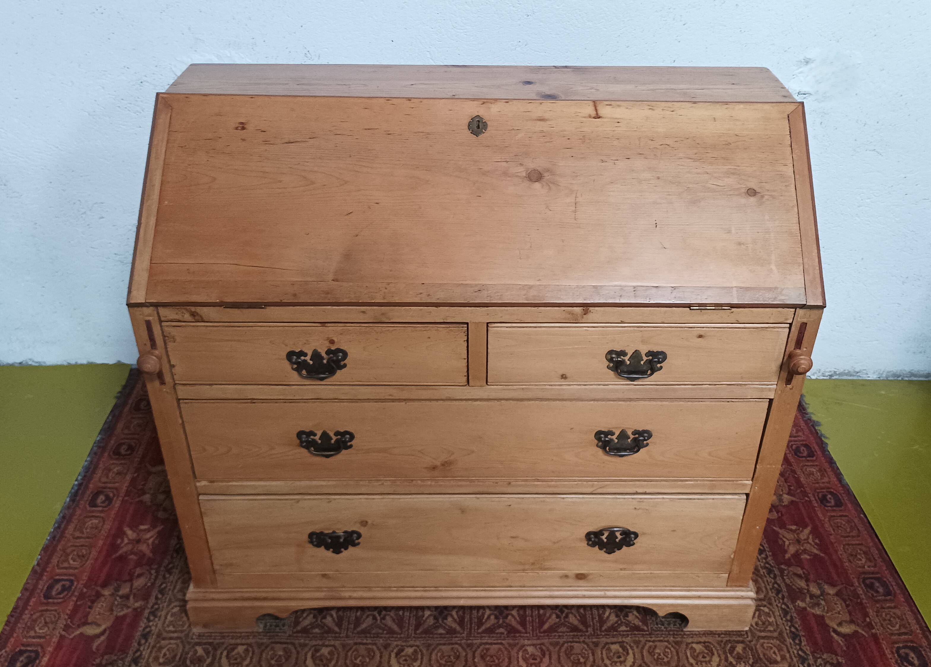 Slope desk, 19th century pine scriban