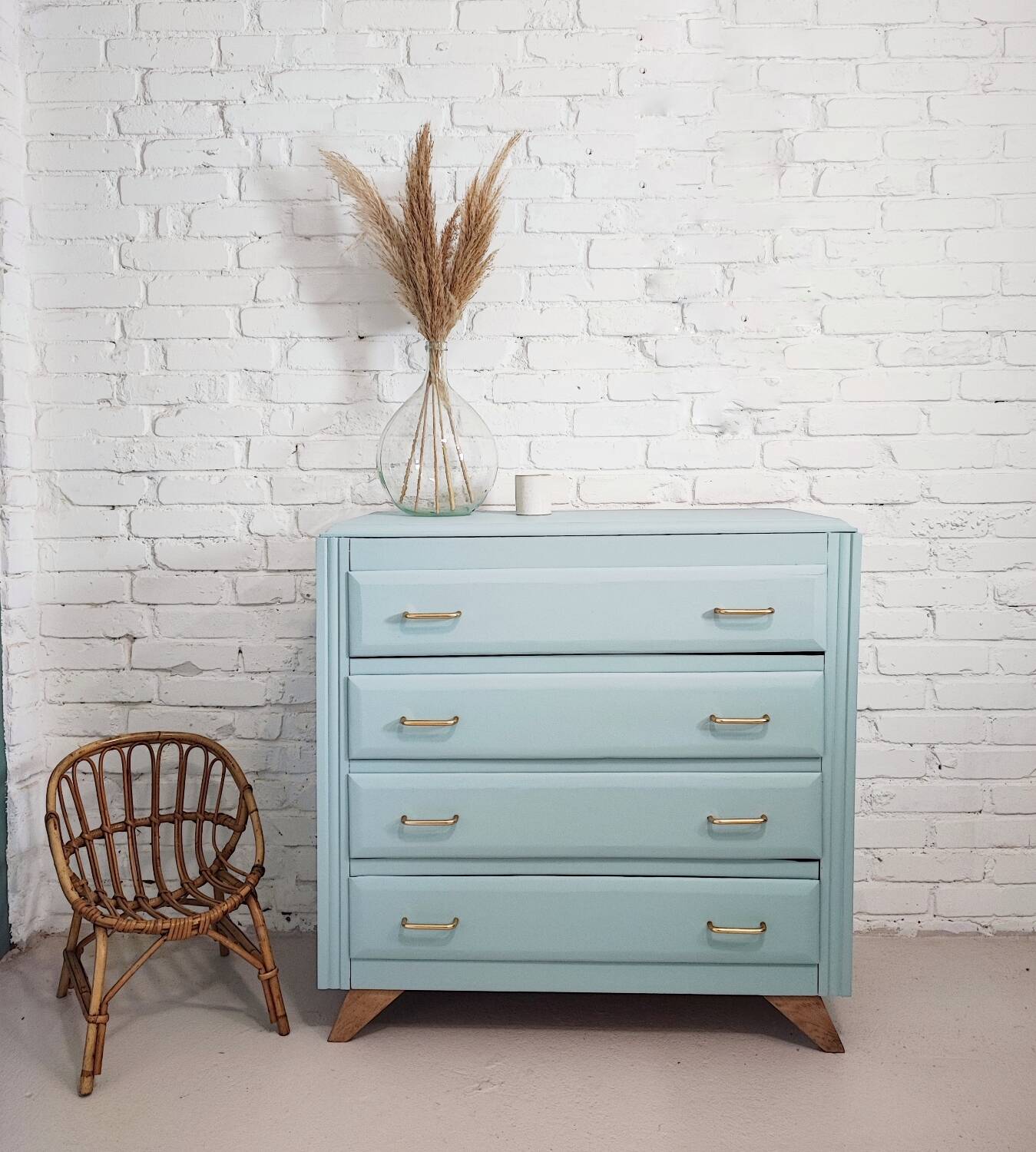 Blue vintage chest of drawers