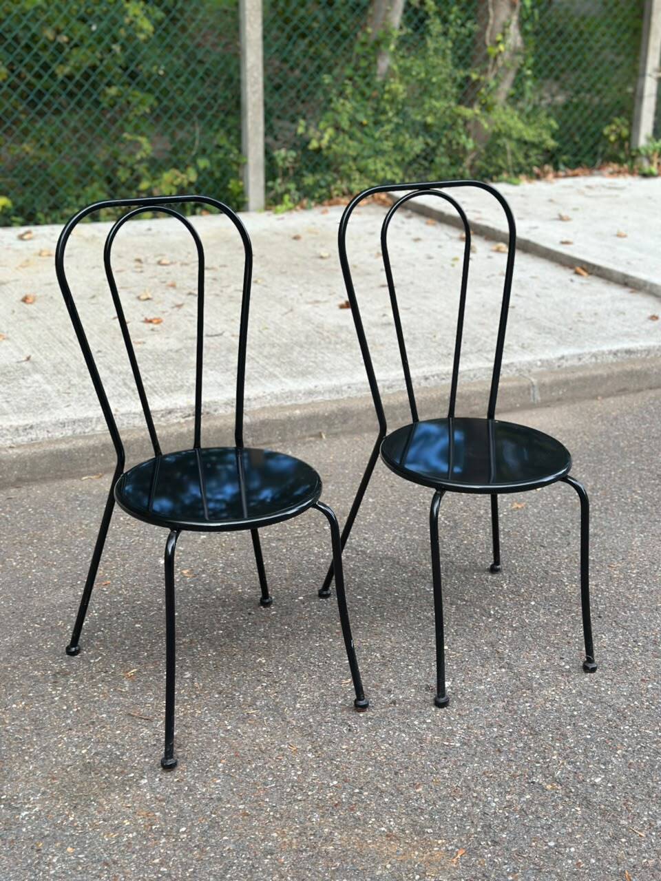 Pair of vintage bistro chairs in black metal — Terrace & Balcony
