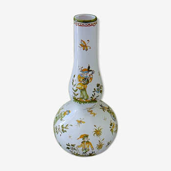 Earthenware gourd vase