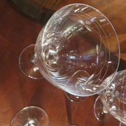 Suite de 8 verres à vin en cristal