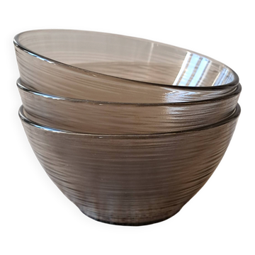 Set of 3 vintage textured bowls
