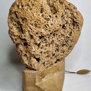 Sculptural lamp in openwork mineral concretion, brutalist style – 42 cm