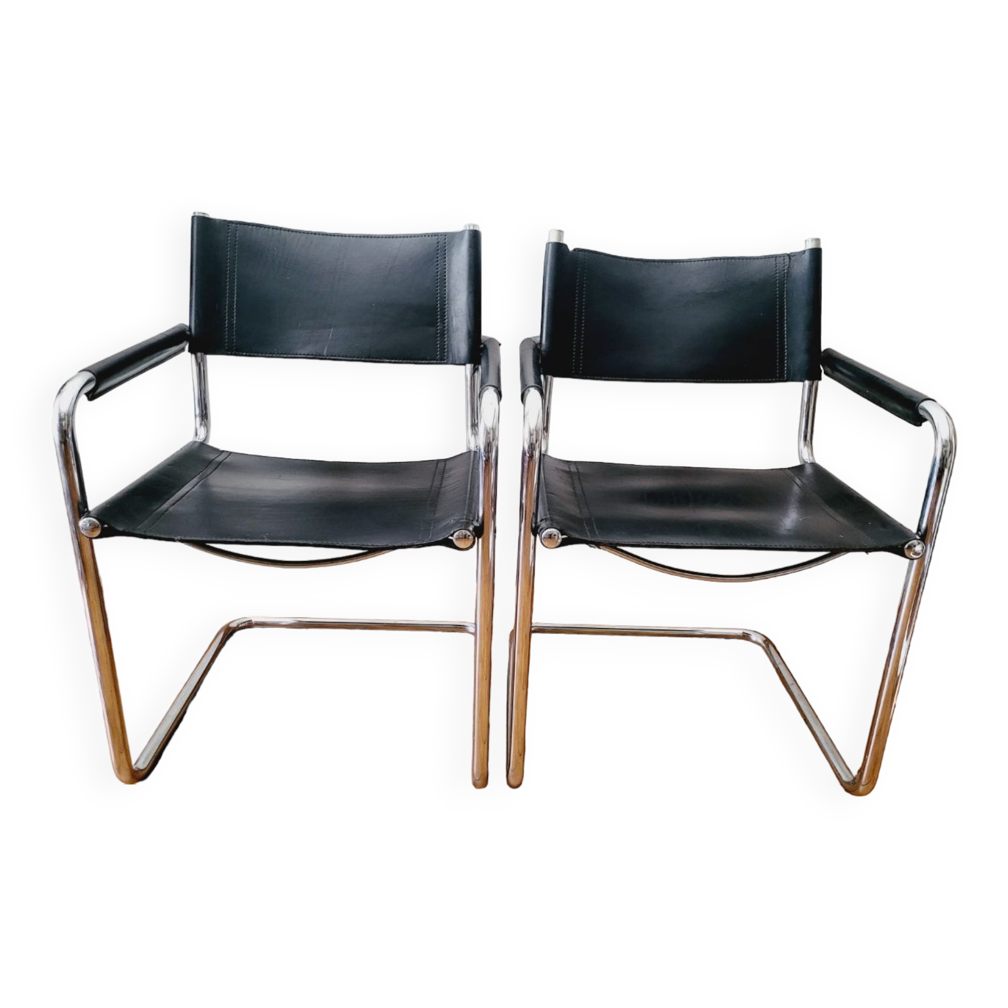 Pair of Mateo Grassi armchairs
